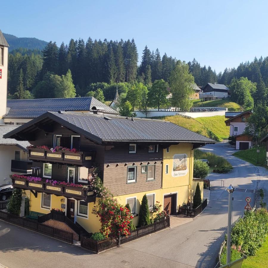 Pension Haus Rohrmoser Lungotz ภายนอก รูปภาพ