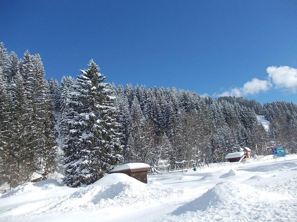 Pension Haus Rohrmoser Lungotz ภายนอก รูปภาพ