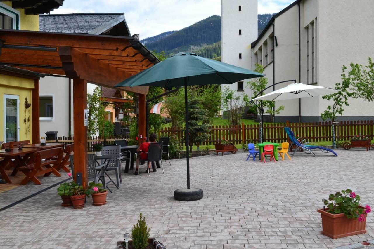 Pension Haus Rohrmoser Lungotz ภายนอก รูปภาพ